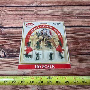 Model power H.O scale U.S combat infantry Figures #5699 diorama sealed